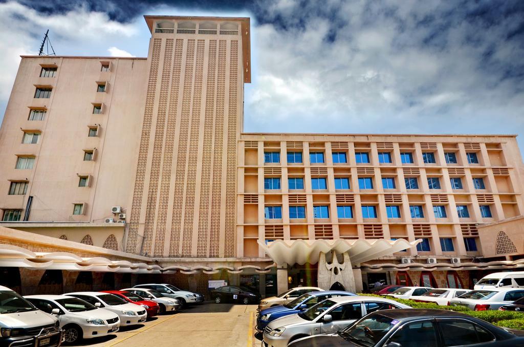 צ'יטגונג Hotel Agrabad Limited מראה חיצוני תמונה