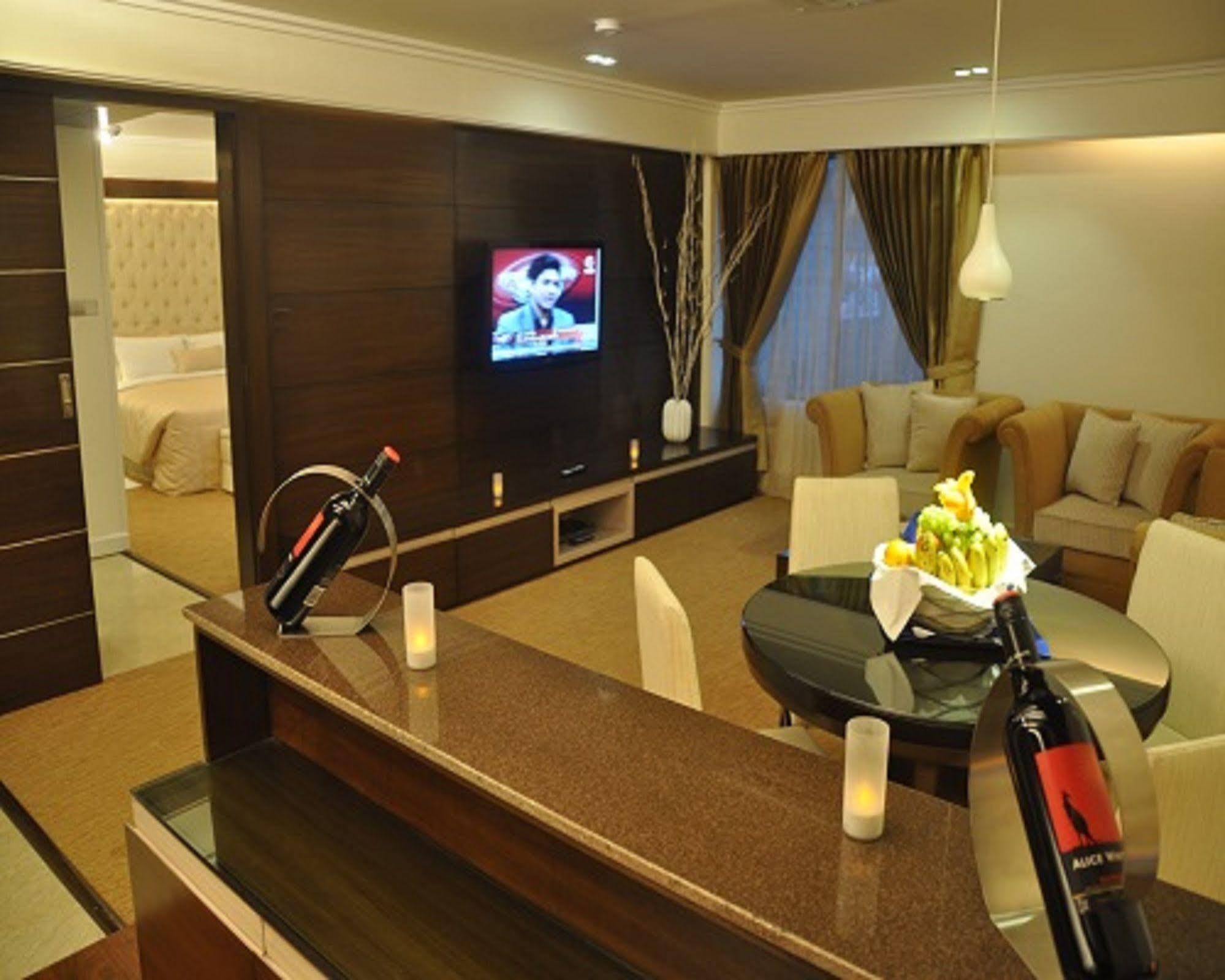 צ'יטגונג Hotel Agrabad Limited מראה חיצוני תמונה